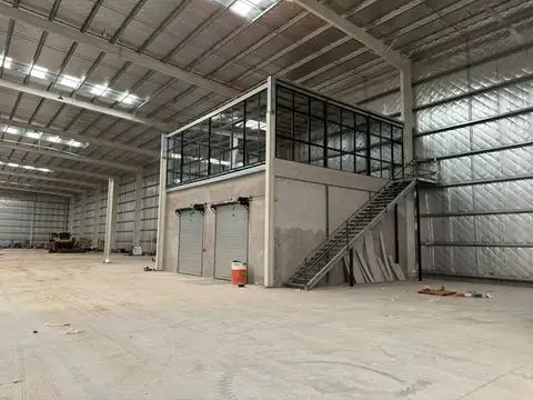 Galpón 2.270 m² en Parque Industrial R 25 - La Reja
