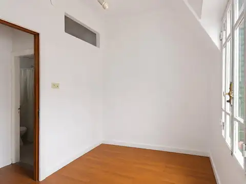 Increible 3 ambientes en edificio singular 