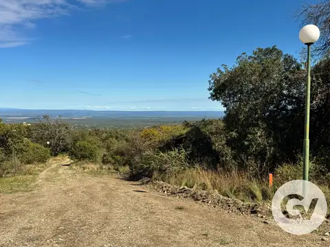 Terreno en Venta en Parque Los Nogales, USD 84.500