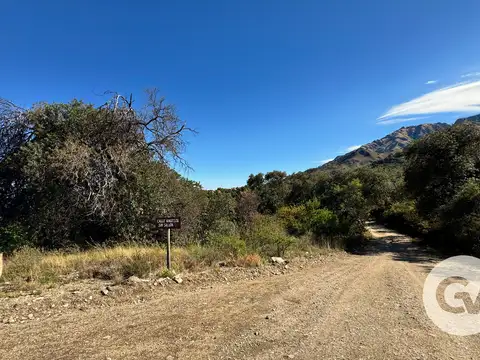 Terreno en Venta en Parque Los Nogales, USD 84.500