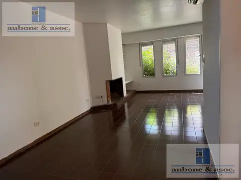 Depto Tipo Casa en Venta en San Isidro, USD 220.000