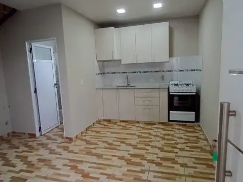 DEPARTAMENTO TIPO CASA P.A. 2 AMB.