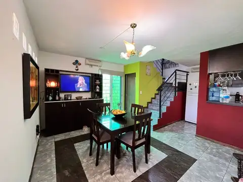 VENTA DEPTO CARLOS PAZ 2 DORM 2 BAÑOS COCHERA