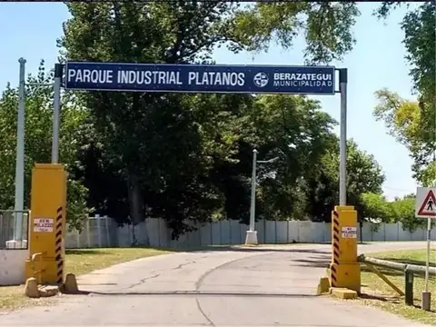 Av Milazzo 3251  Parque Industrial Platanos