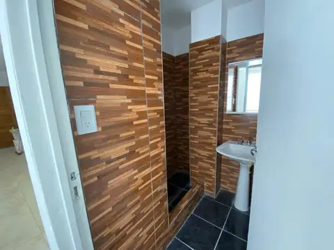 2 casas de 4 ambientes