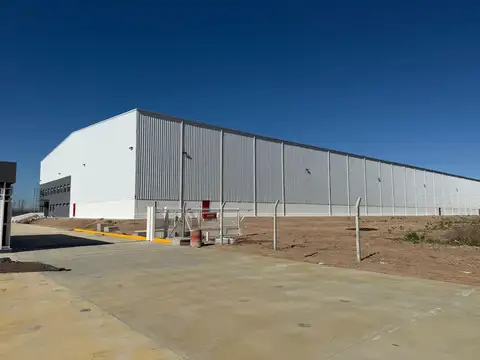 Nave Industrial en Zarate