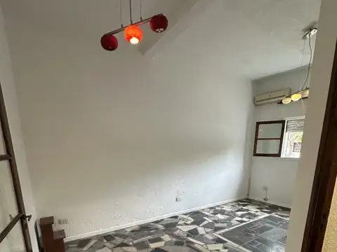 Murguiondo 1300, Piso PB
