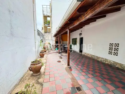 Depto Tipo Casa en Venta de 5 ambientes