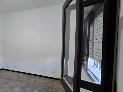 Depto Tipo Casa en Alquiler 30 años