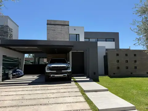 VENTA CASA BARRIO CIRO DE VIEYTES MAIPU