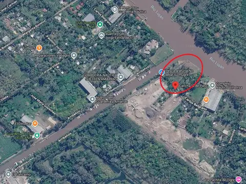Terreno al rio