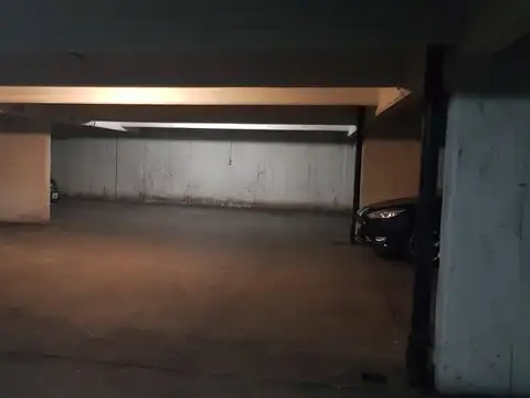 Cochera en Barrio Martin