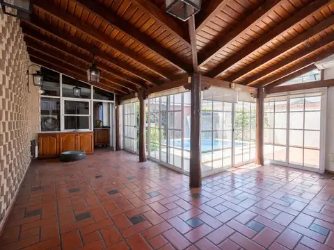 Pasaje Leiva 3600