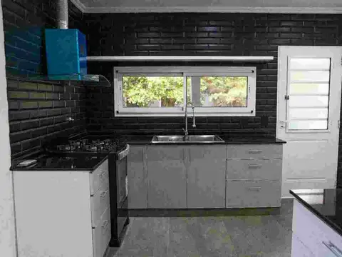 VENTA CASA SAN SEBASTIAN A LA LAGUNA A. 10 PILAR