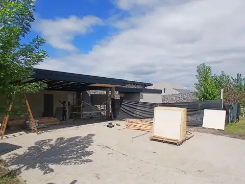 Casa en venta - 4 dormitorios - Estancia El Terron, Mendiolaza