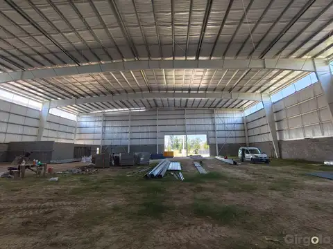 Galpón en venta de 2600m2 ubicado en General Rodríguez