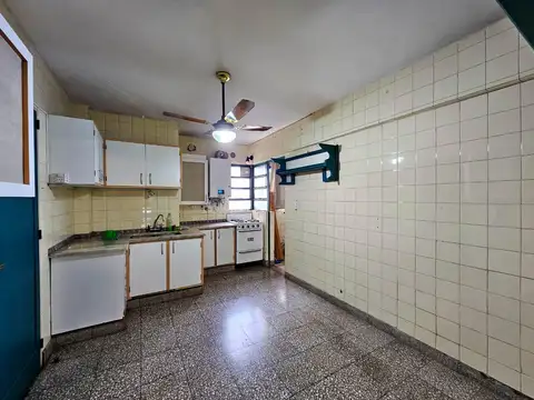 Departamento 5 ambientes con 1 baño