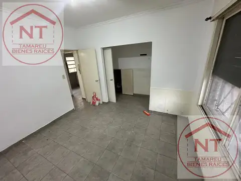 Depto Tipo Casa en Alquiler en Versalles, $ 750.000