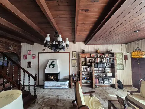 Venta hermoso PH 3 ambientes, con quincho y parrilla en Gerli, Avellaneda.