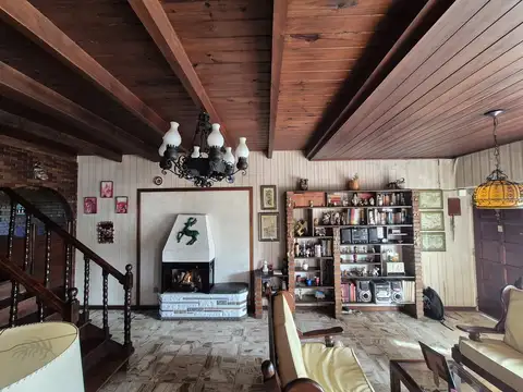 Venta hermoso PH 3 ambientes, con quincho y parrilla en Gerli, Avellaneda.