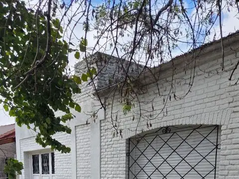 Casa en Venta en Turdera, USD 130.000