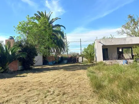 Terreno en Villa Castells, 10 x 60 metros, escritura