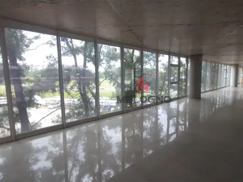 Oficina en Alquiler al Noroeste