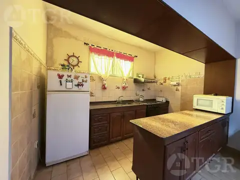 Depto Tipo Casa en Venta con 1 cocheras