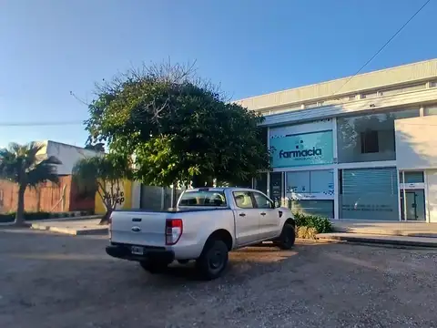 Local en Alquiler en City Bell, $ 820.000