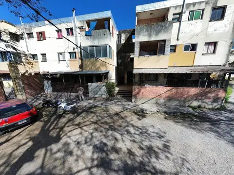 DEPARTAMENTO EN BARRIO SAN PEDRITO