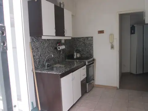 Depto Tipo Casa 2 ambientes con 1 baño