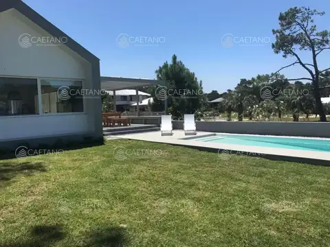 Casa en Alquiler Temporal de 5 dormitorios