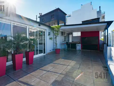 Venta Departamento PH 4 ambientes terraza parrilla, excelente ubicacion apto credito en Caballito.