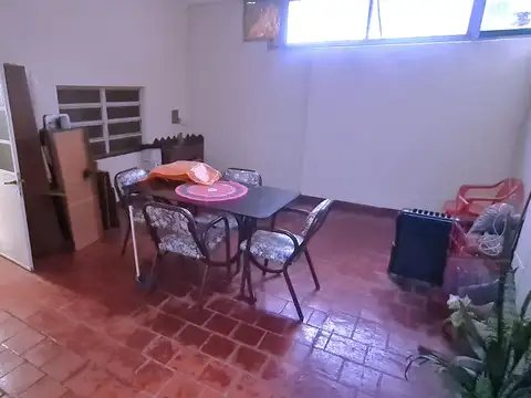 Depto Tipo Casa en Venta de 4 ambientes