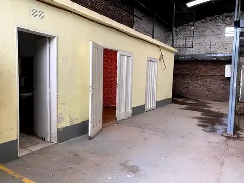 Galpon en Venta en Zarate, USD 149.000