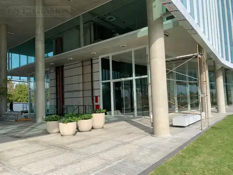 Oficina Monoambiente con 3 baños