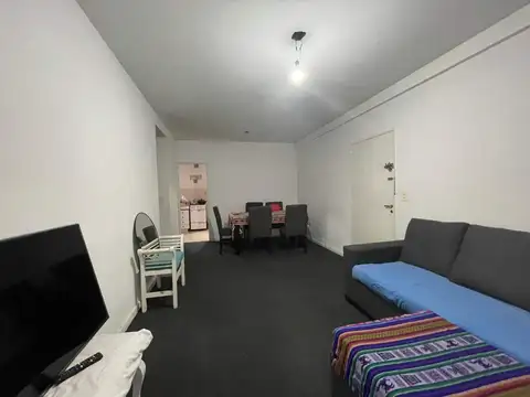 Departamento en Alquiler en El Palomar, $ 900.000