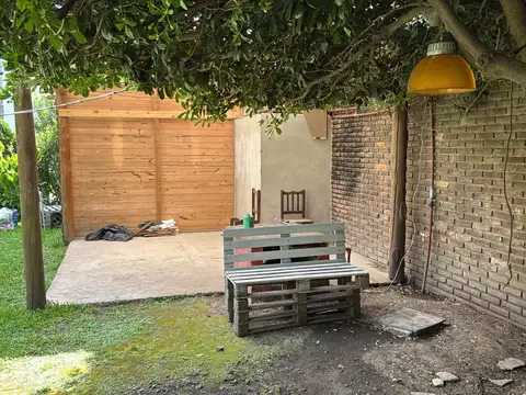 Casa en Alquiler con 1 cochera