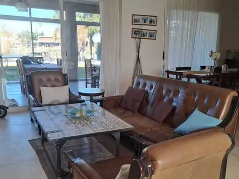 Casa en Alquiler 16 años
