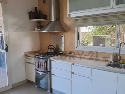 CASA EN ALQUILER – BARRIO SAN MARCO, VILLANUEVA