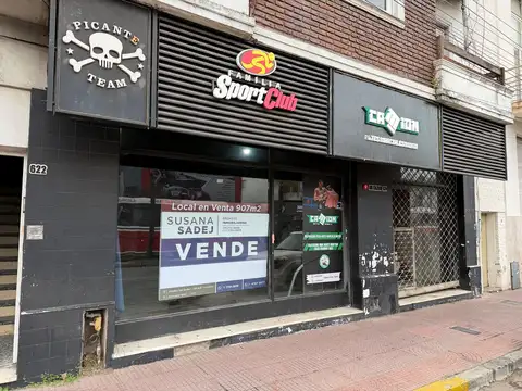 Av Cazon 600
