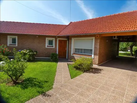 VENTA Casa 3 dormitorios. San Luis. Los Acers N°2027