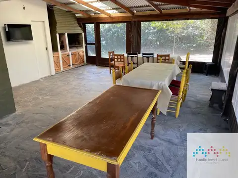 Casa 4 ambientes con 1 baño