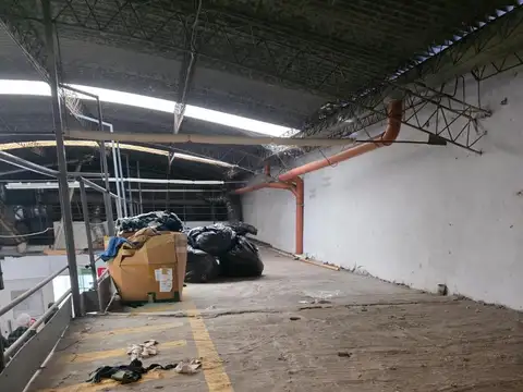 Local en Venta en Luis Agote, USD 290.000