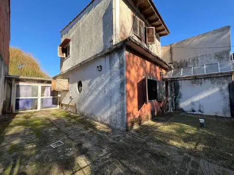 CASA 3 AMBIENTES VENTA EN LONGCHAMPS APTO CREDITO