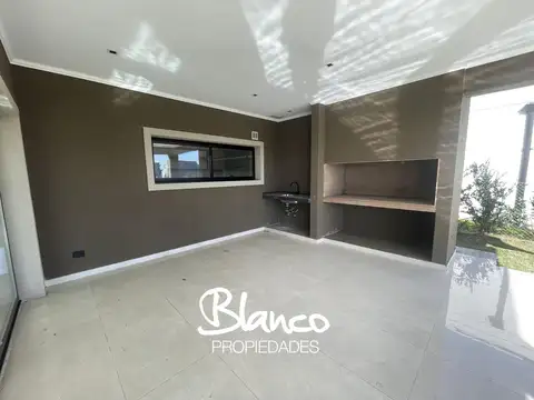 Casa en Venta en San Pablo, USD 245.000