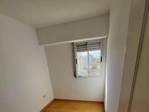 41 E/ 7 Y 8 600, Piso 3°