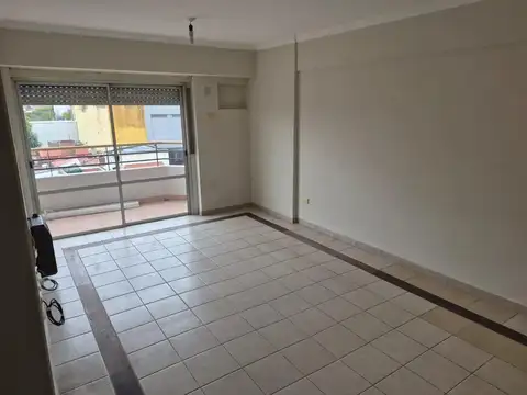 Departamento en Alquiler - 3 Dormitorios 2 Baños - 90mts - San Miguel