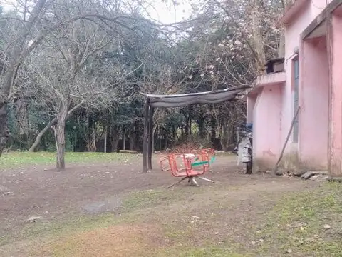Casa en Venta Cabana. 2 Dormitorios. Gran parque con arroyo