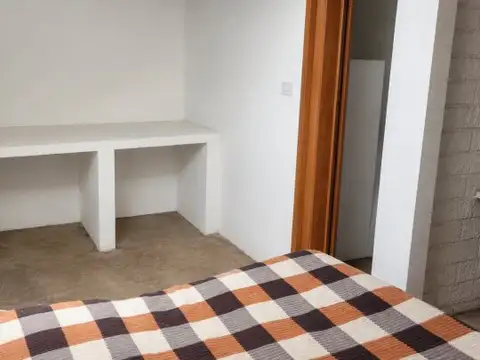 Casa 5 ambientes con 1 baño